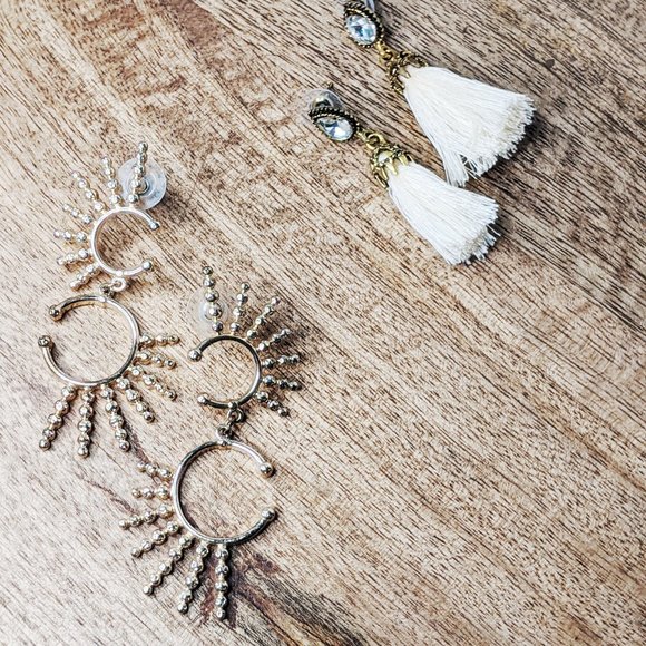 Jewelry - Sun spay and tassel earrings